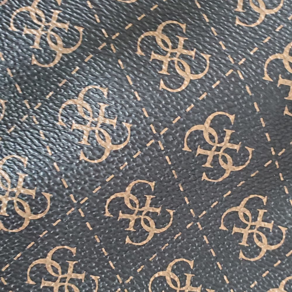 Guess Confidential Chain Handbag/Crossbody - Picture 16 of 17